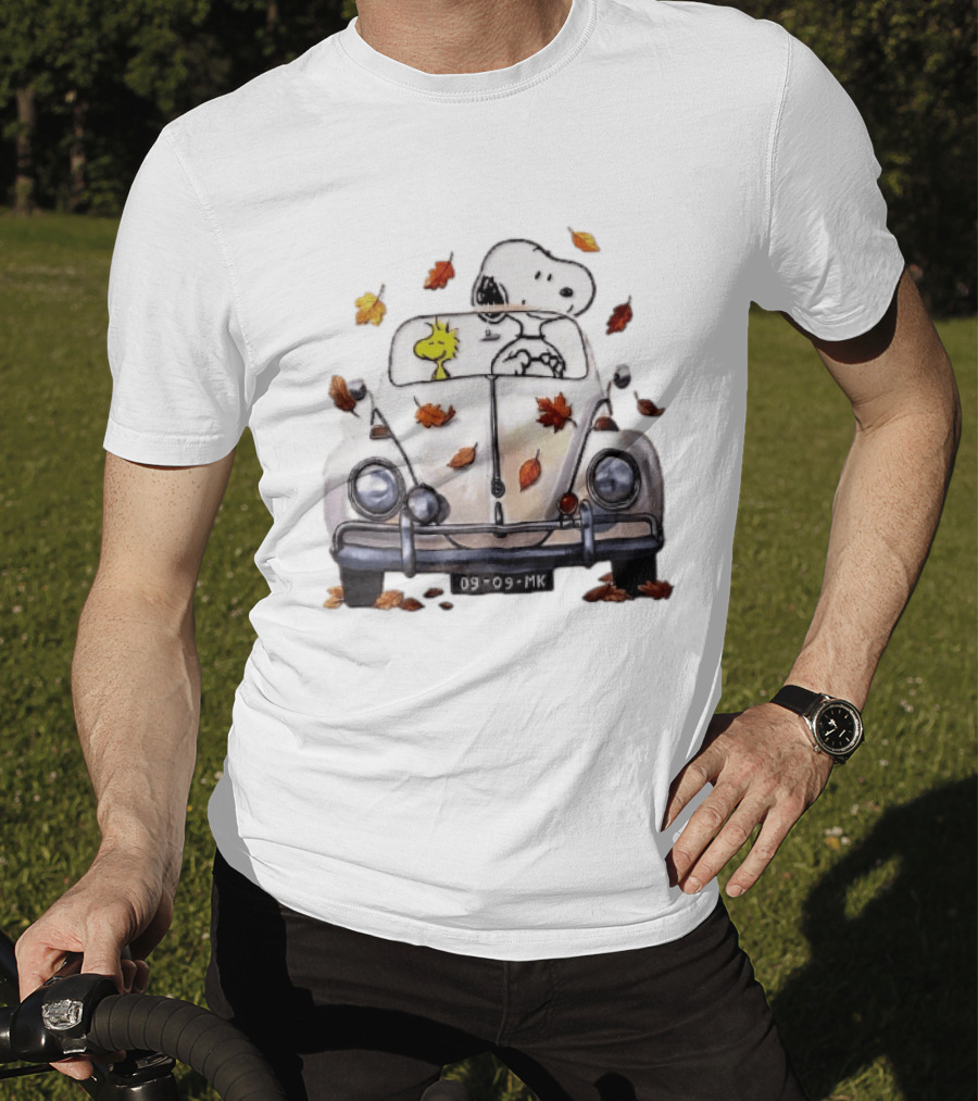 Peanuts Snoopy Woodstock Driving Car Autumn Leaves Watercolor Cartoon 09 Mk T-Shirt