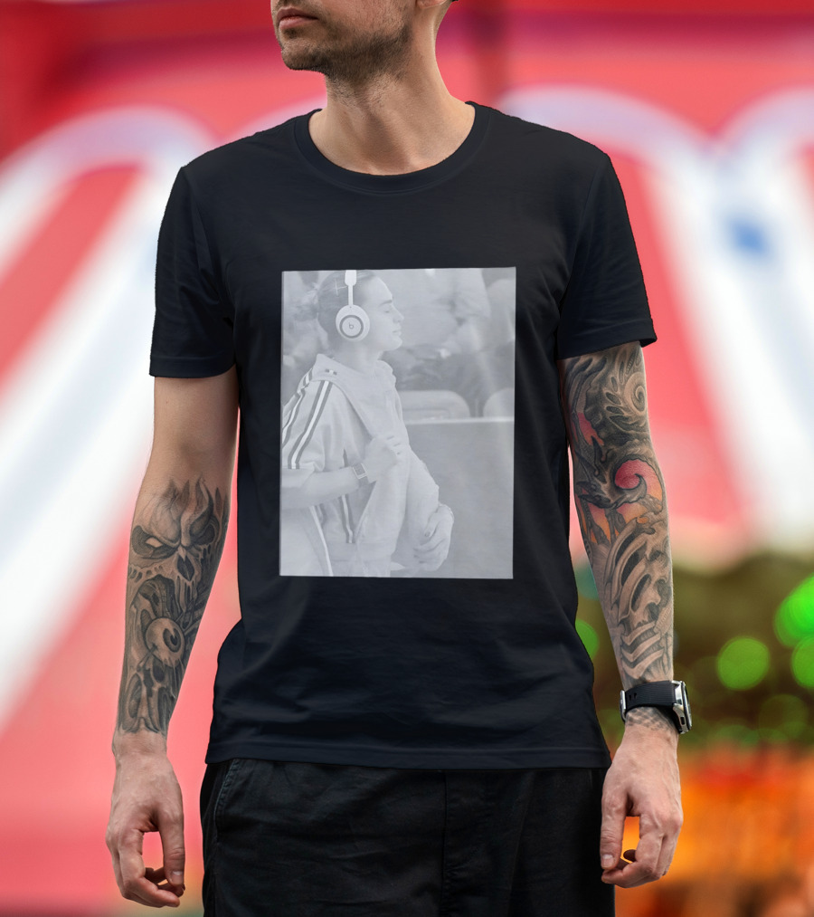 Aryna Sabalenka Headphones And Tracksuit 2026 T-Shirt