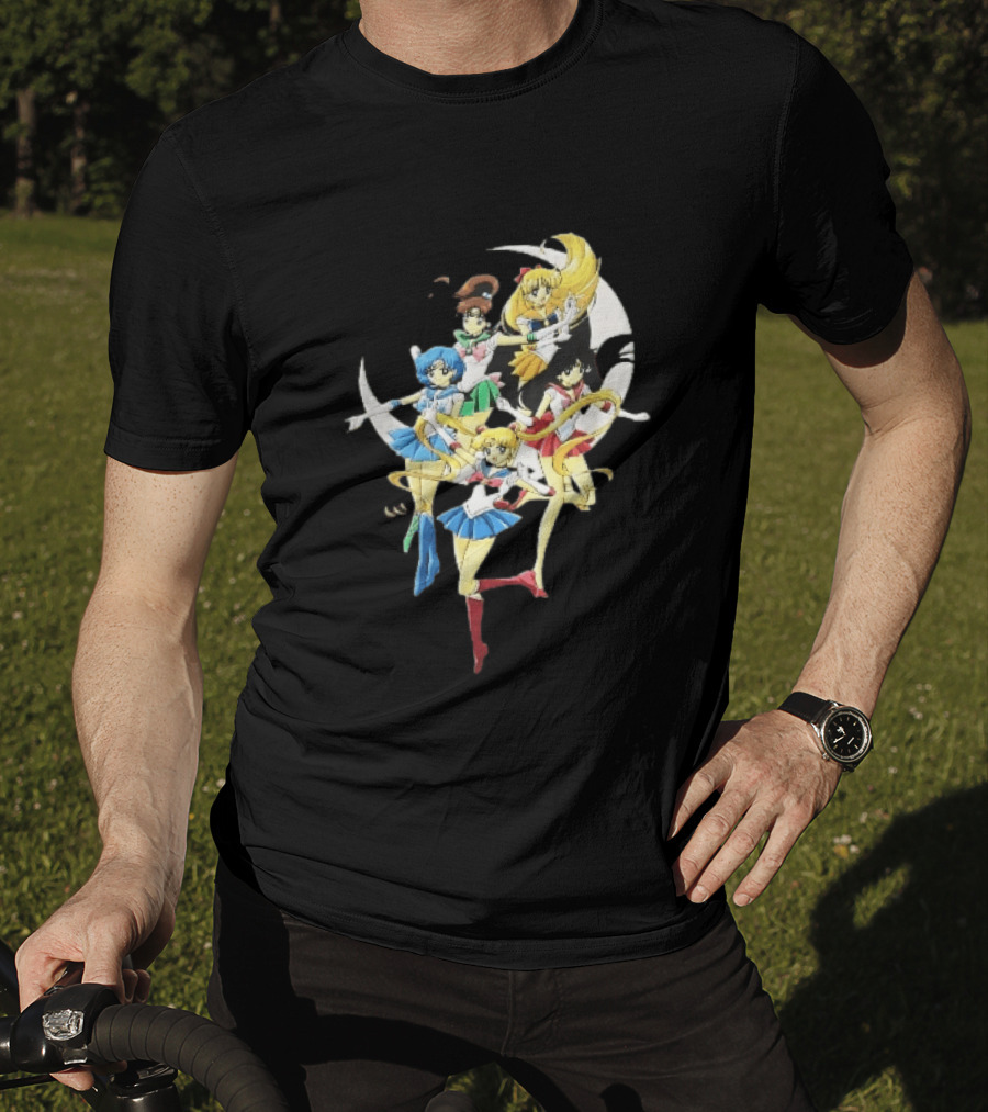 Sailor Moon Crescent Five Guardians Distressed Cartoon T-Shirt