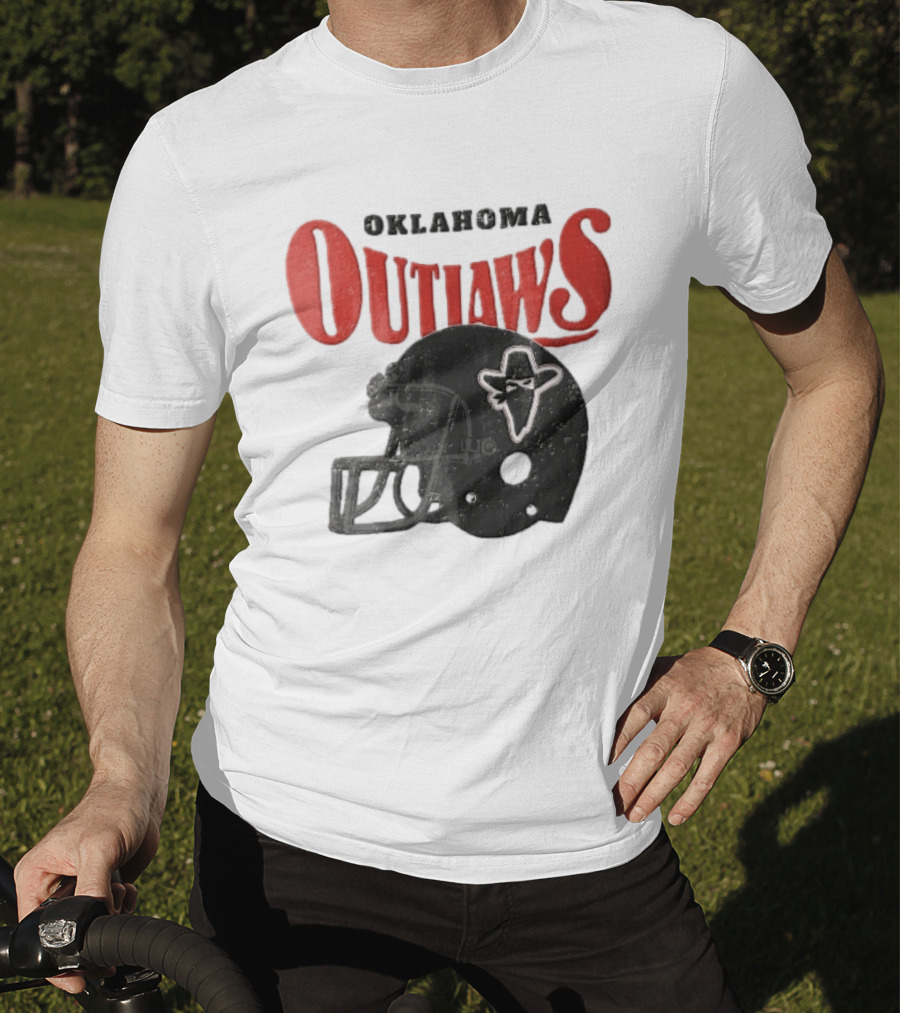 Oklahoma Outlaws Distressed Black Helmet Masked Bandit 2025 T-Shirt