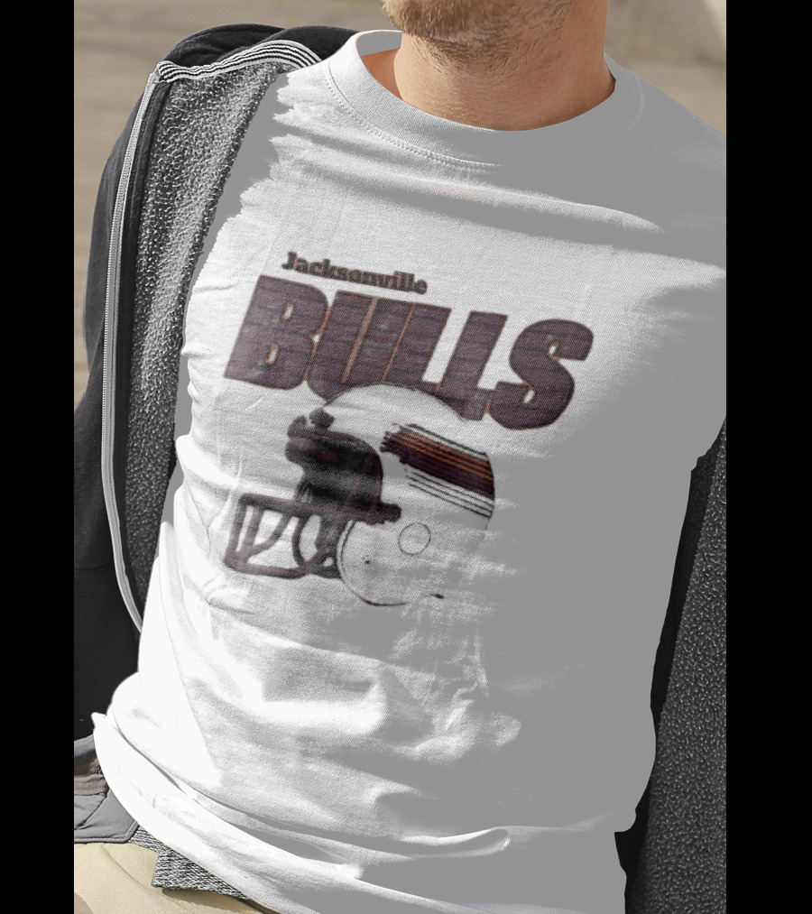 Jacksonville Bulls USFL Distressed Football Helmet T-Shirt