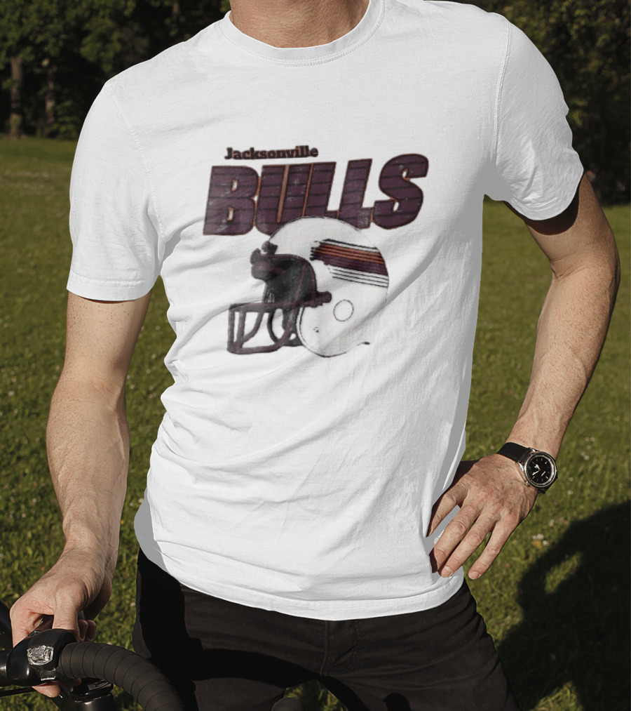 Jacksonville Bulls USFL Distressed Football Helmet T-Shirt