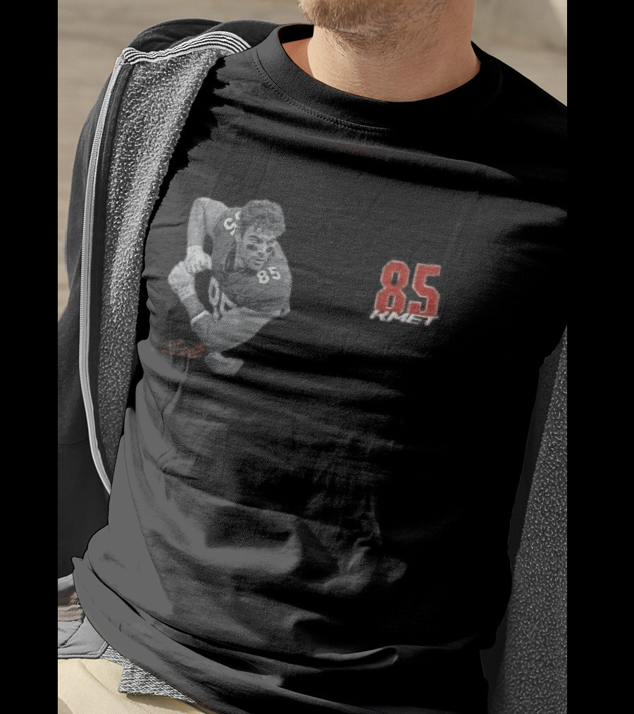85 Kmet Monochrome Football Action Pose Red Jersey Number T-Shirt
