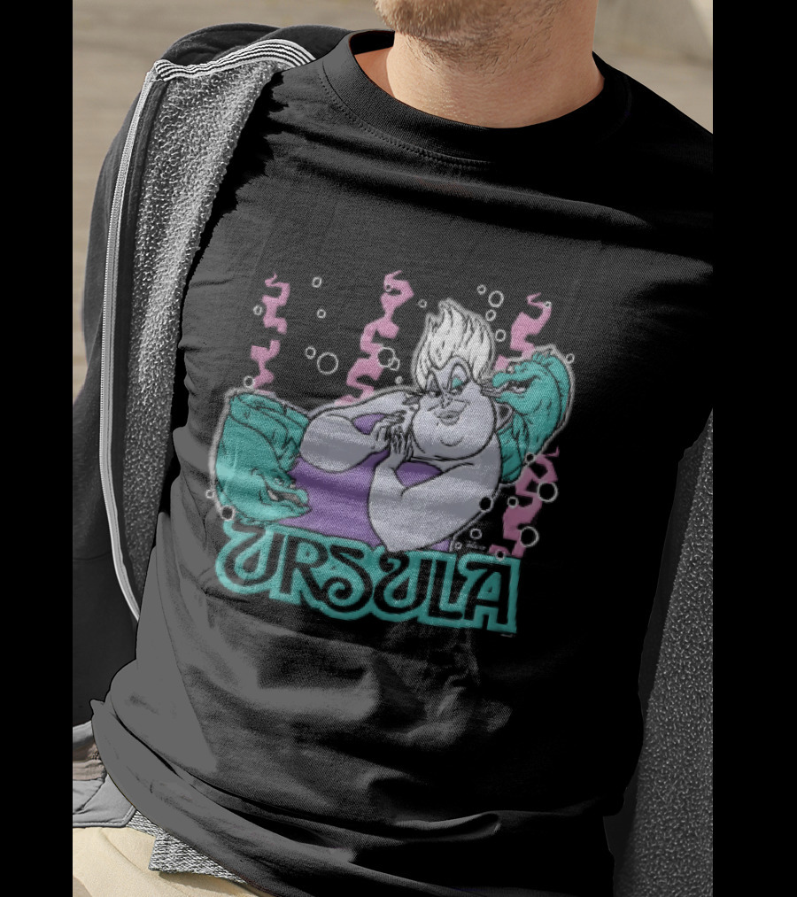 Disney Ursula Sea Witch Villain Eels Bubbles Seaweed T-Shirt