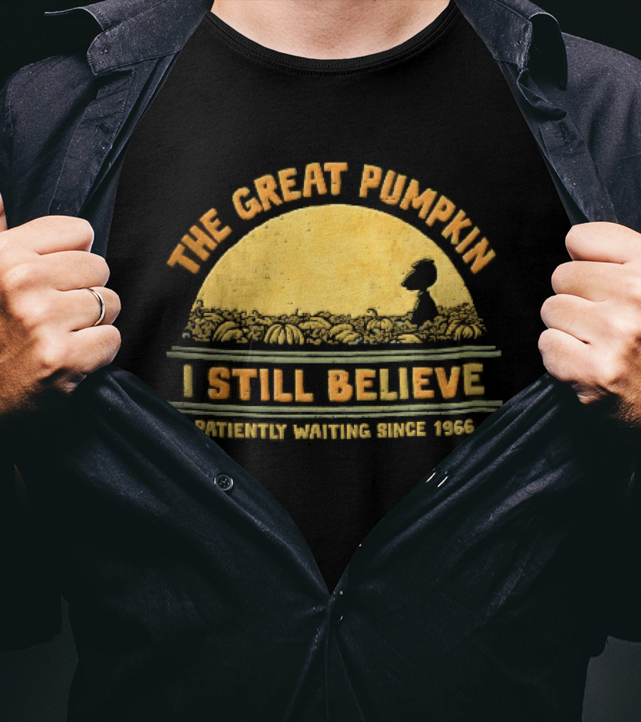The Great Pumpkin I Still Believe Patiently Waiting Since 1966 Yellow Moon Snoopy Silhouette Distressed T-Shirt