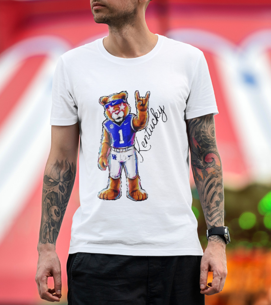 Kentucky Wildcats Mascot NCAA Pink Star Glasses Rock Sign T-Shirt