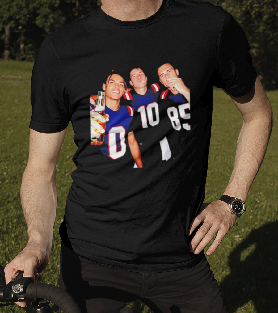 New England Patriots Christian Gonzalez Drake Maye Hunter Henry Cheering With Beer T-Shirt