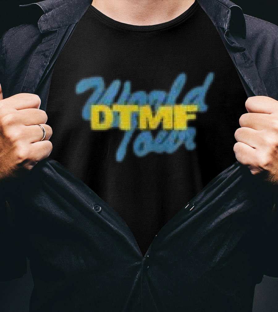 Debi Tirar Mas Fotos Dtmf World Tour Black T-Shirt