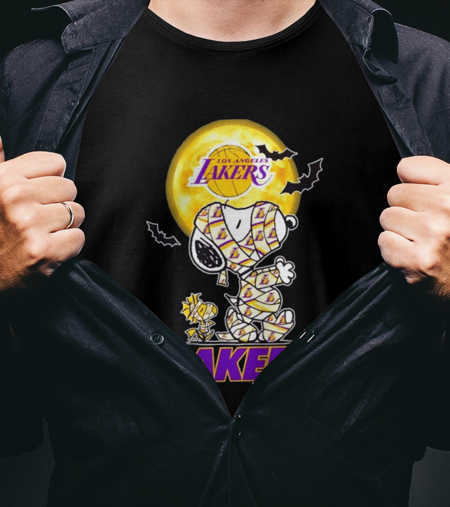 Los Angeles Lakers Snoopy Woodstock Mummy Halloween Moon Bats T-Shirt