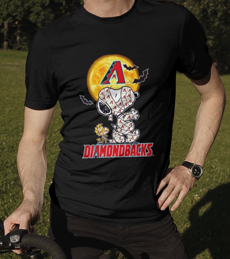 Arizona Diamondbacks Snoopy Woodstock Mummy Halloween Moon Bats T-Shirt
