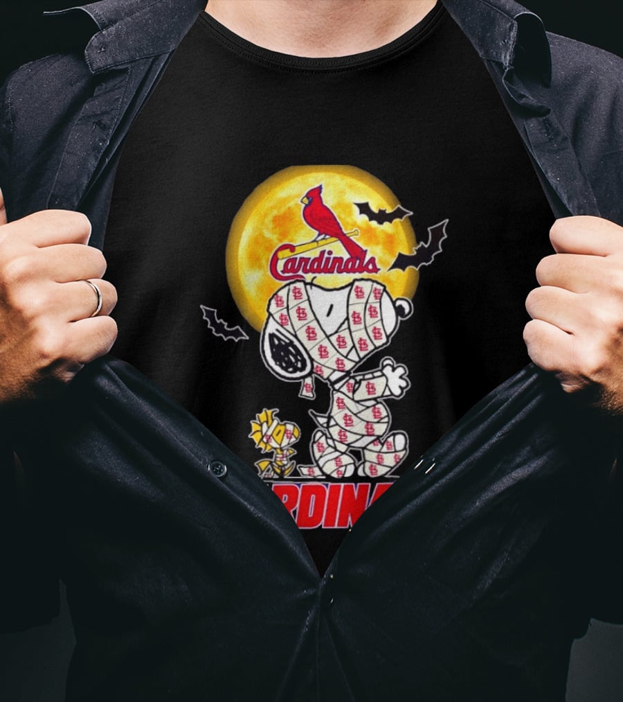 St. Louis Cardinals Snoopy Woodstock Mummy Halloween Moon Bats T-Shirt