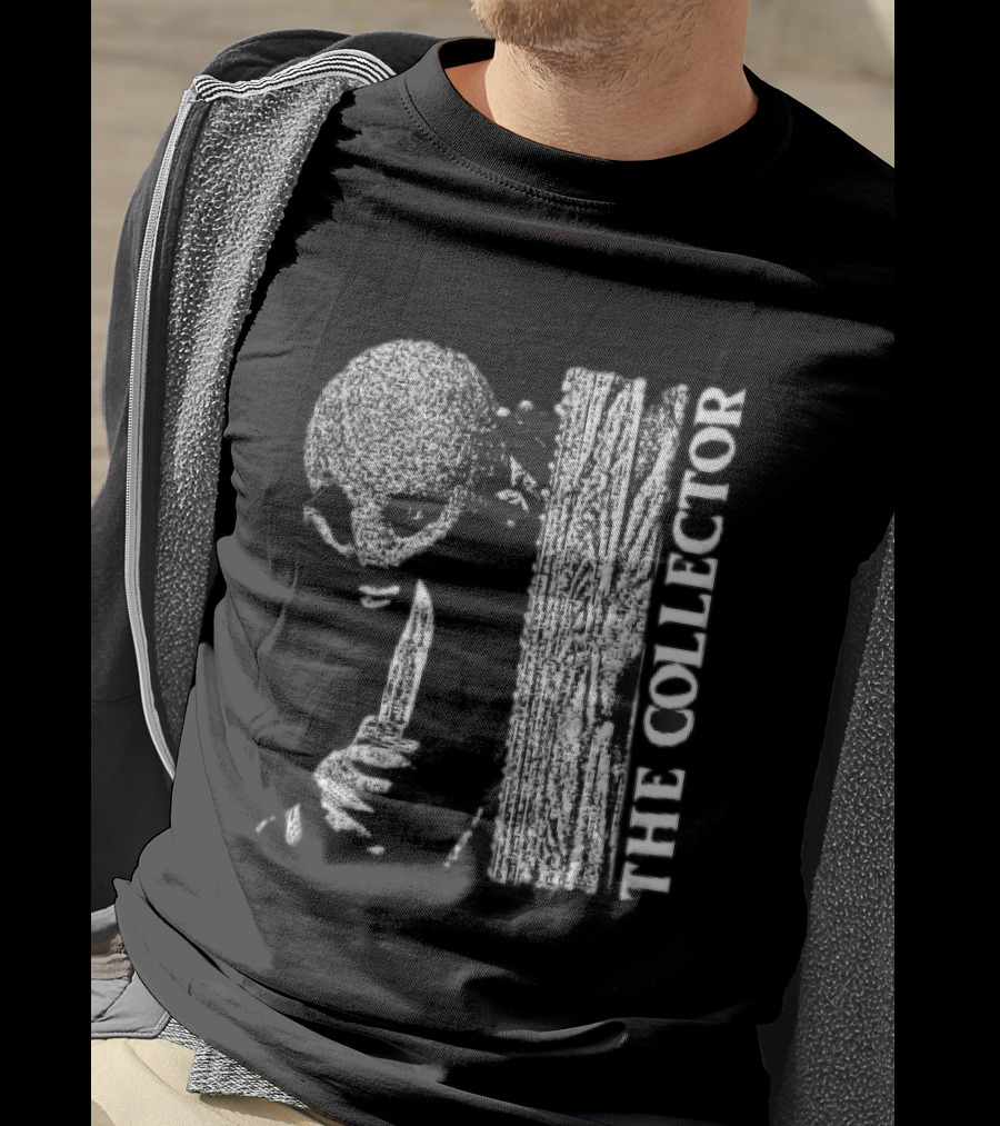 The Collector Masked Figure Knife Wooden Door Peeking Halftone T-Shirt