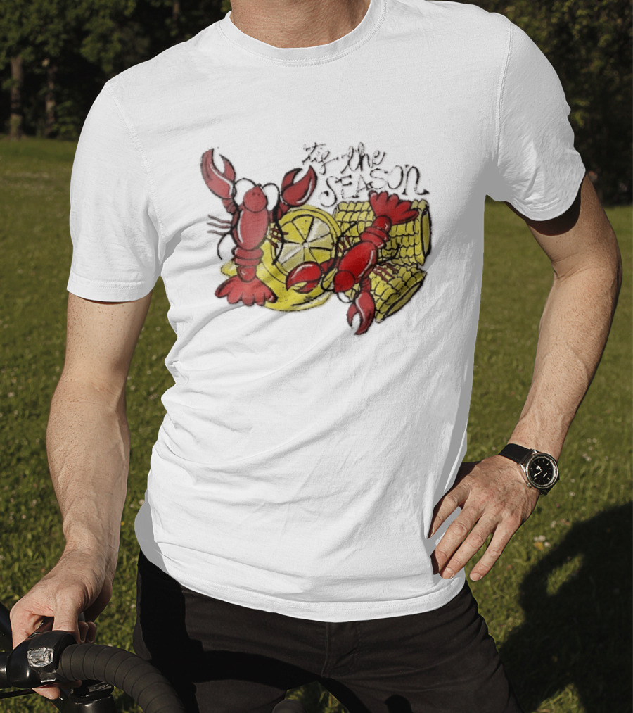 Tis The Season Distressed Cartoon Crawfish Lemon Corn Cob Fun T-Shirt
