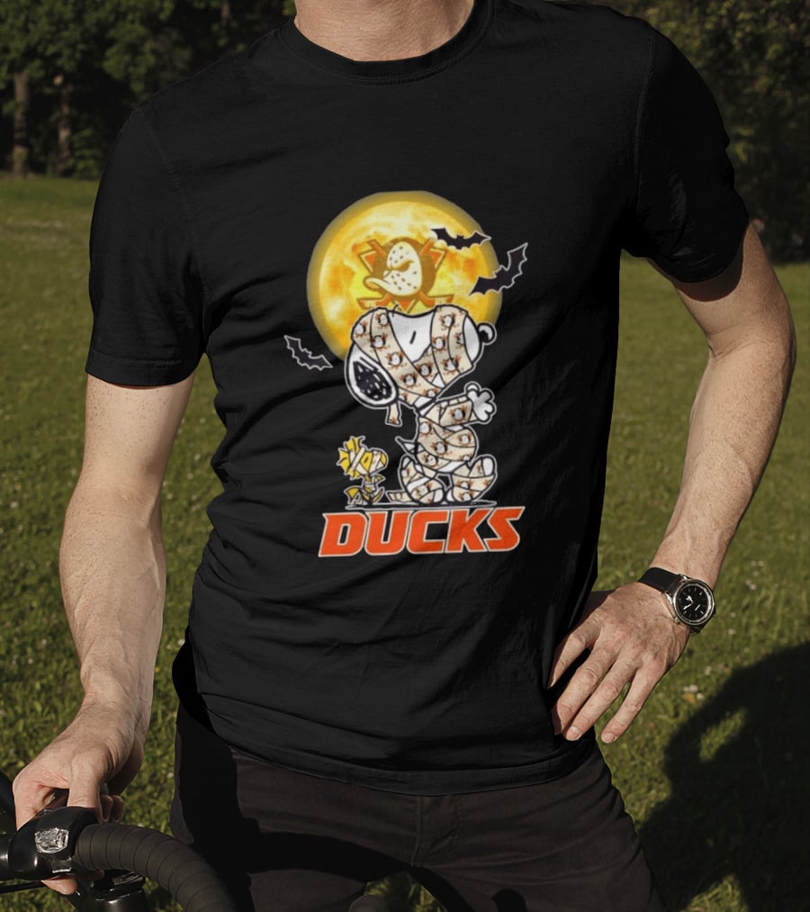 Anaheim Ducks X Snoopy And Woodstock Cosplay Mummy Halloween T-Shirt