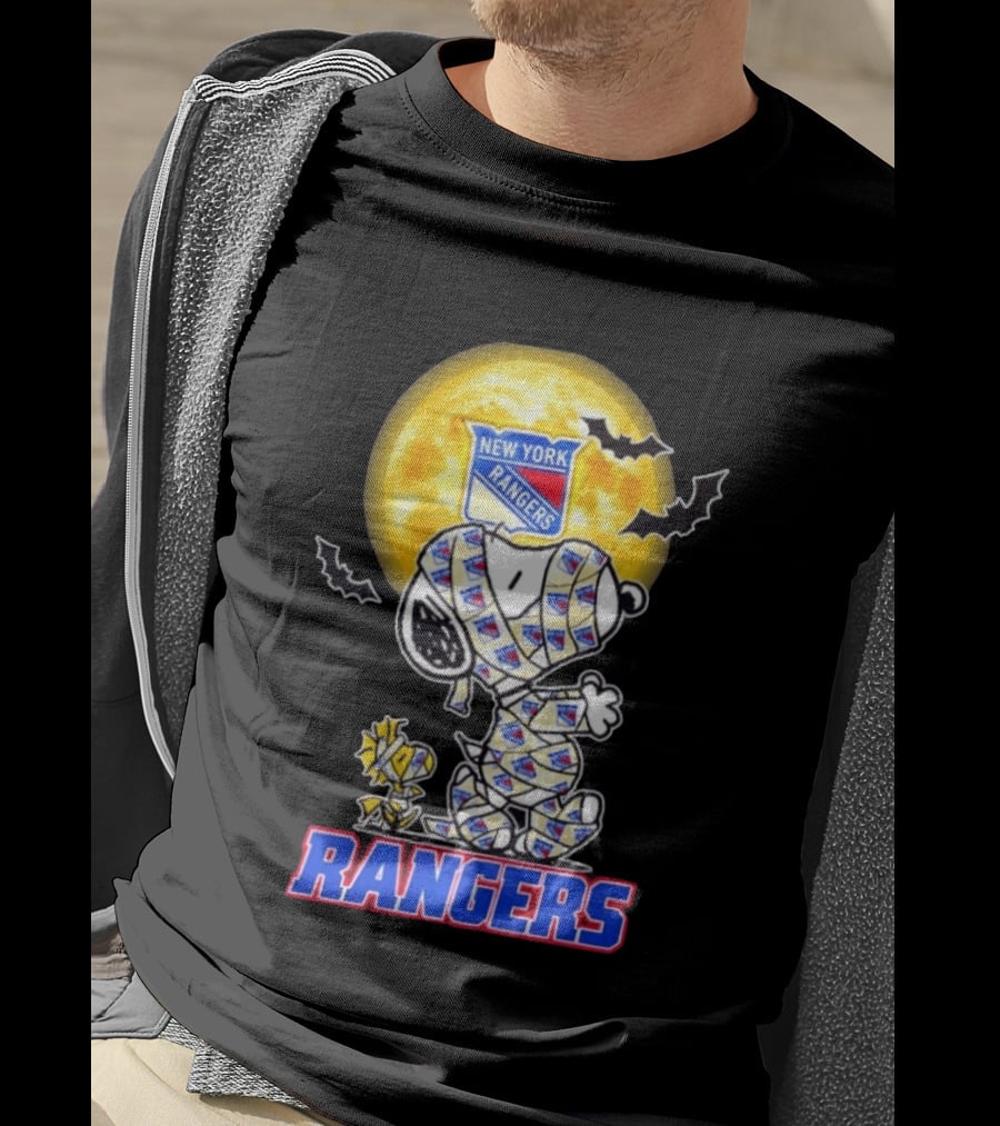 New York Rangers Snoopy Woodstock Cosplay Mummy Halloween Moon Bats T-Shirt