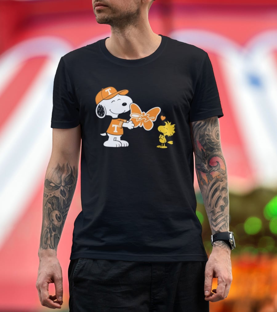 Snoopy Tennessee Volunteers Dolly Parton Woodstock Butterfly T-Shirt