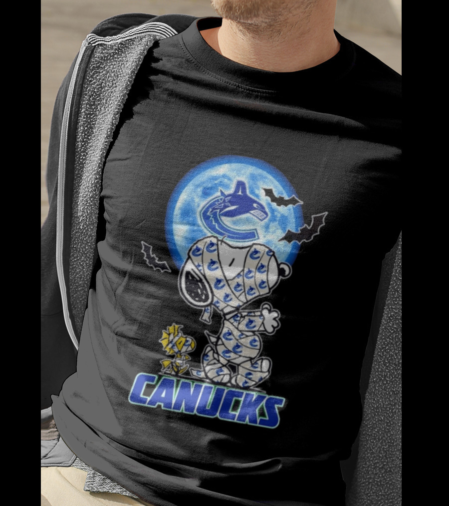 Vancouver Canucks Snoopy And Woodstock Mummy Halloween T-Shirt