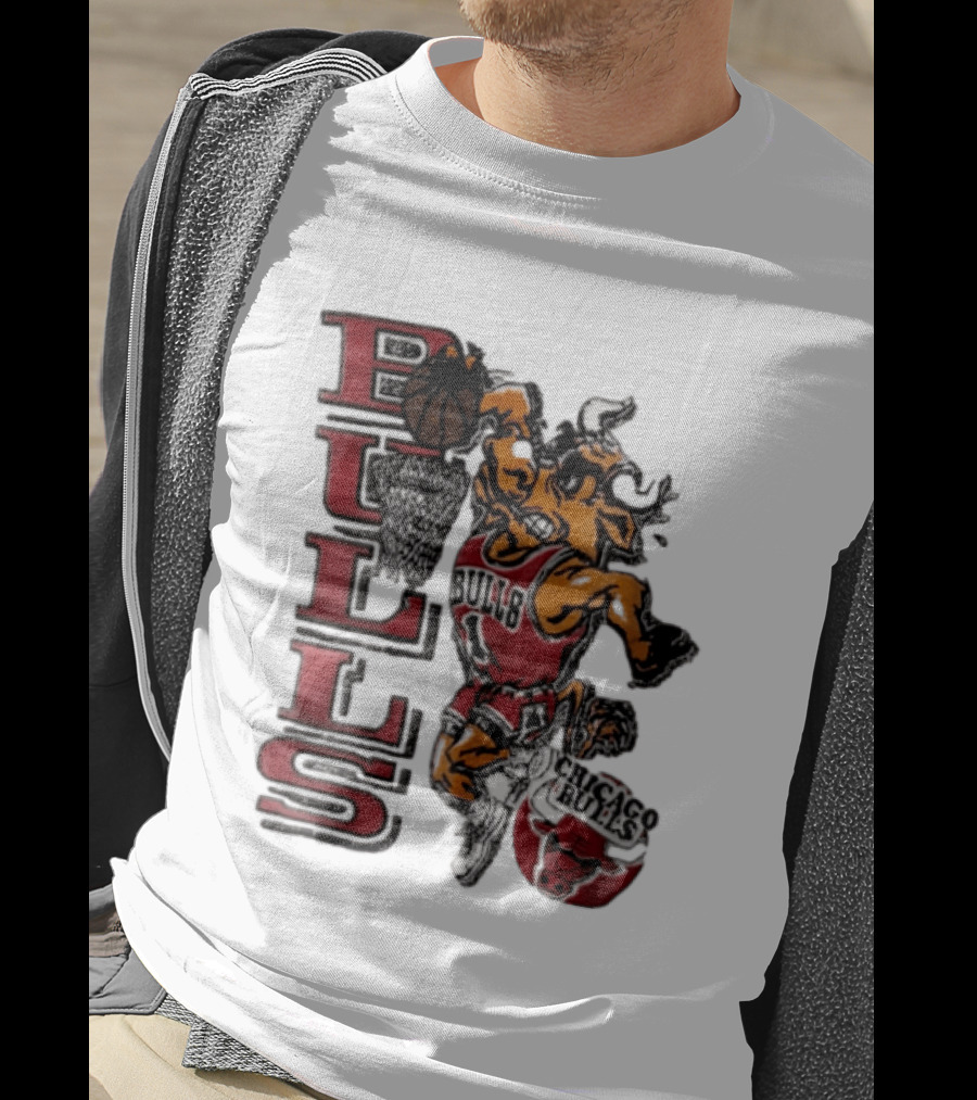 Chicago Bulls Bull Dunking Basketball Hoop NBA Cartoon Caricature T-Shirt