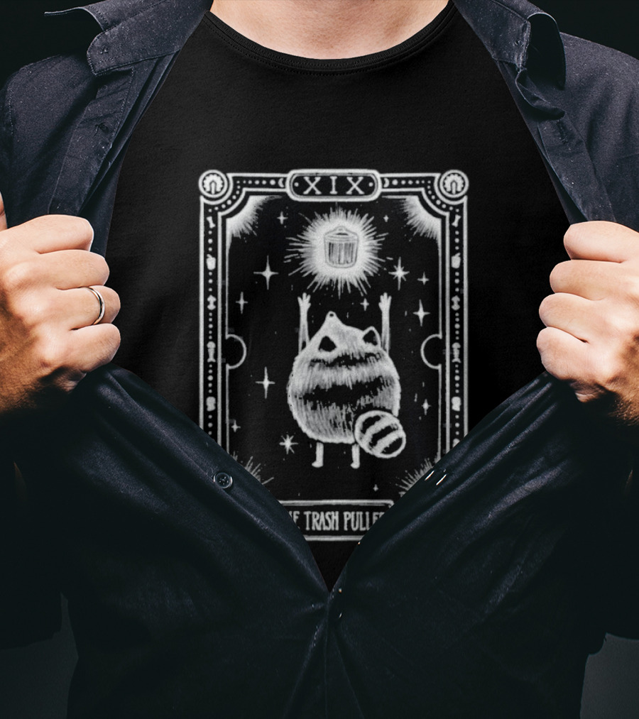 Raider.Io Jimothy XIX The Trash Puller Raccoon Tarot Card T-Shirt