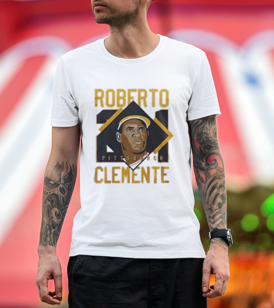 Roberto Clemente 21 Pittsburgh Pirates Iconic Baseball Legend T-Shirt