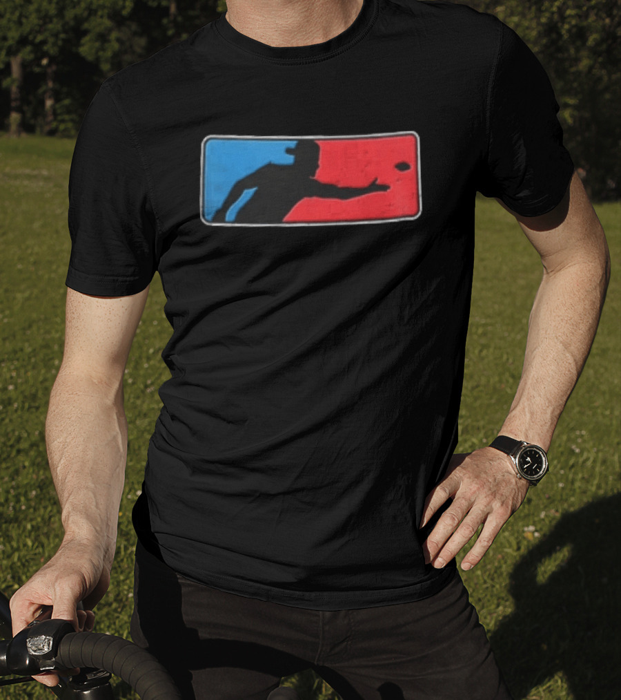 Distressed Red Blue Disc Golf Throwing Silhouette Sports Ultimate T-Shirt