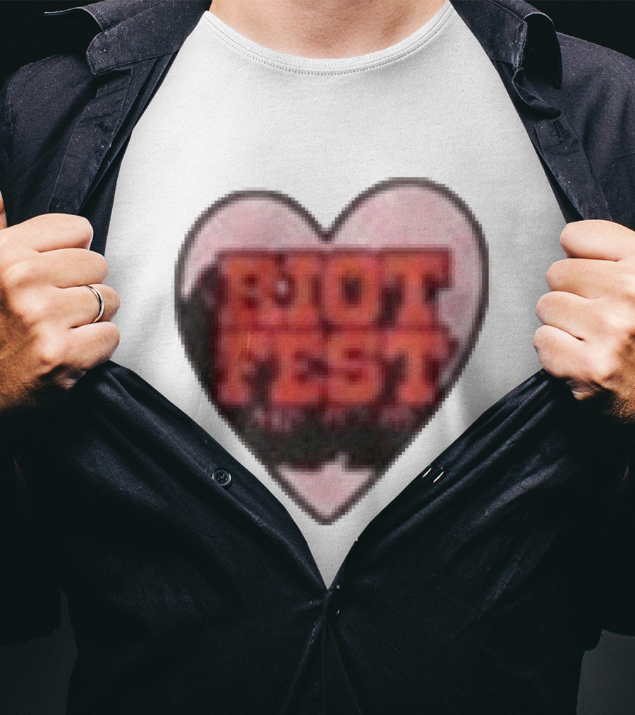 Riot Fest 2026 Chicago September 18 20 Heart T-Shirt
