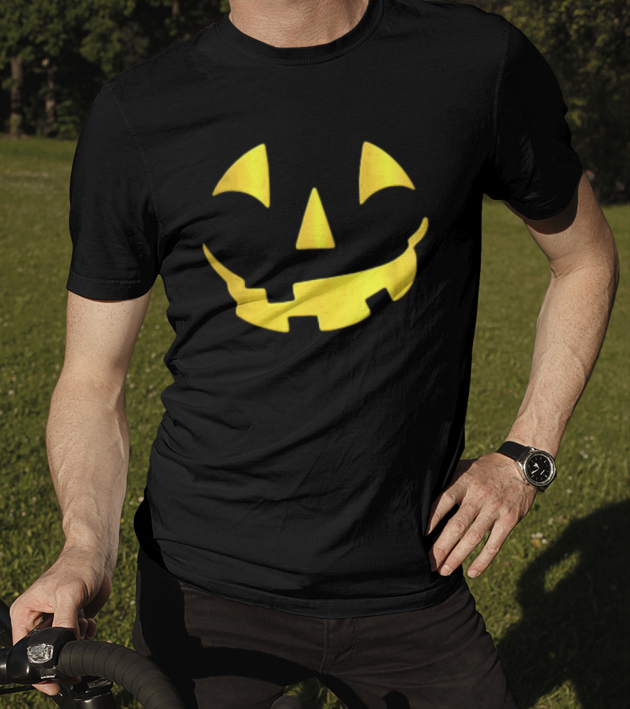 Glowing Metallic Gold Jack O Lantern Pumpkin Face T-Shirt