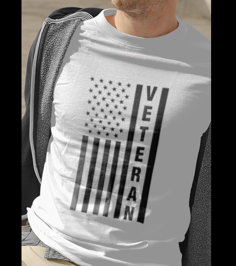 Veteran Vertical Monochrome US Flag Black Stars Stripes T-Shirt