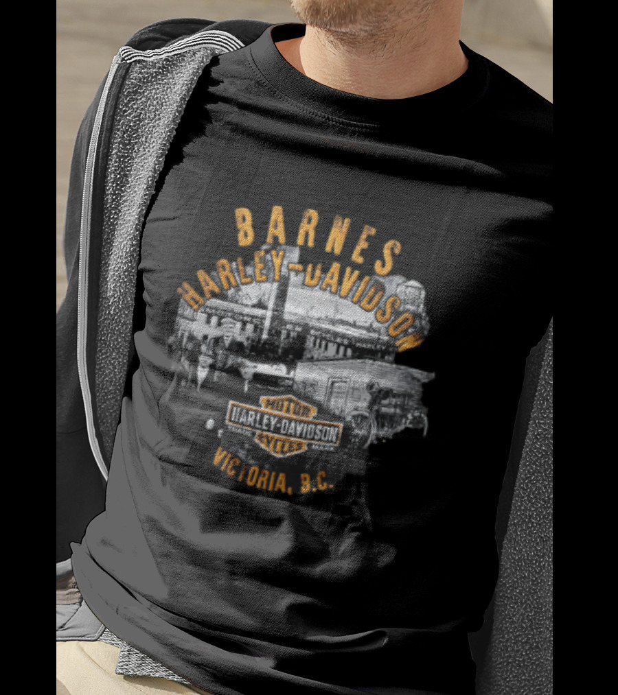 Barnes Harley Davidson Motor Cycles Victoria BC Distressed T-Shirt