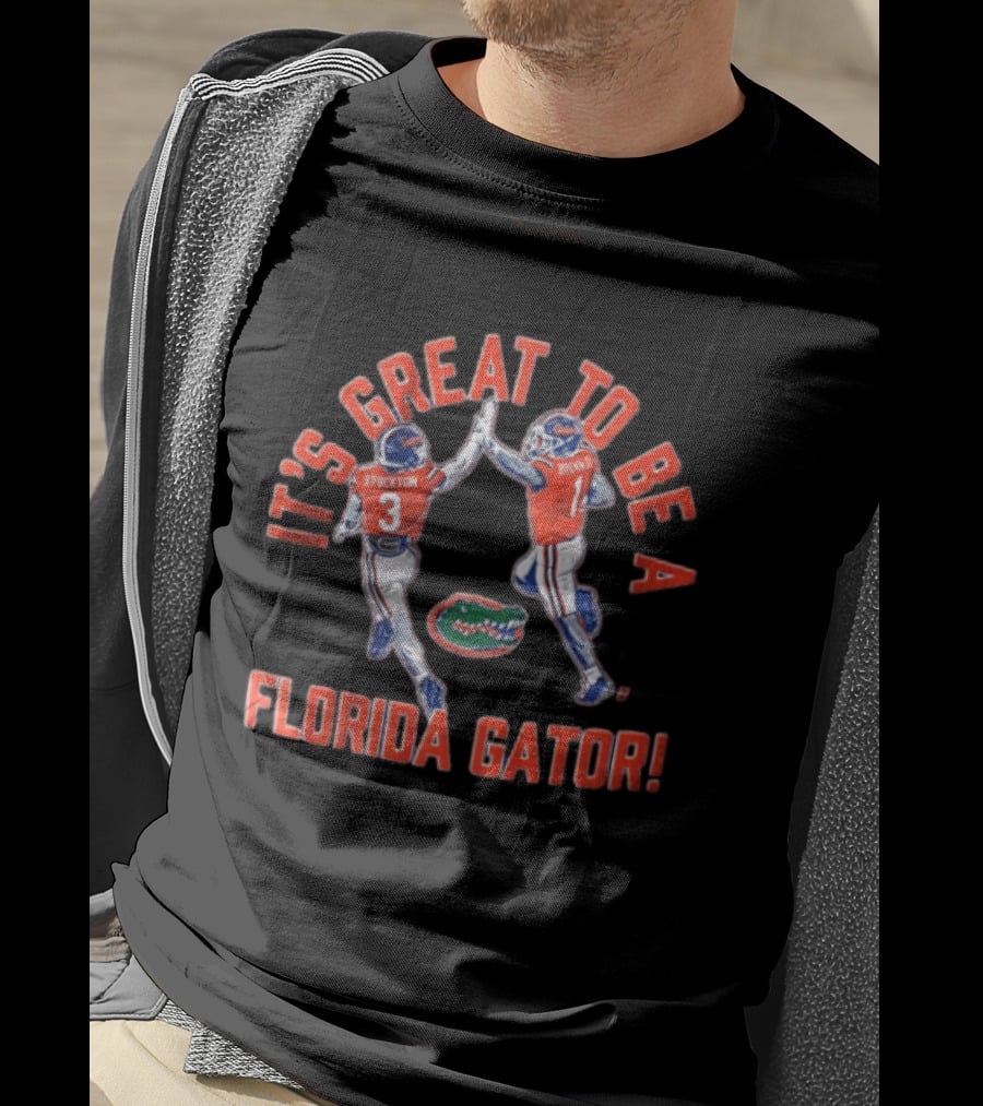 Florida Gators It's Great To Be A Gator Stockton Brown High Fiving Football Players T-Shirt