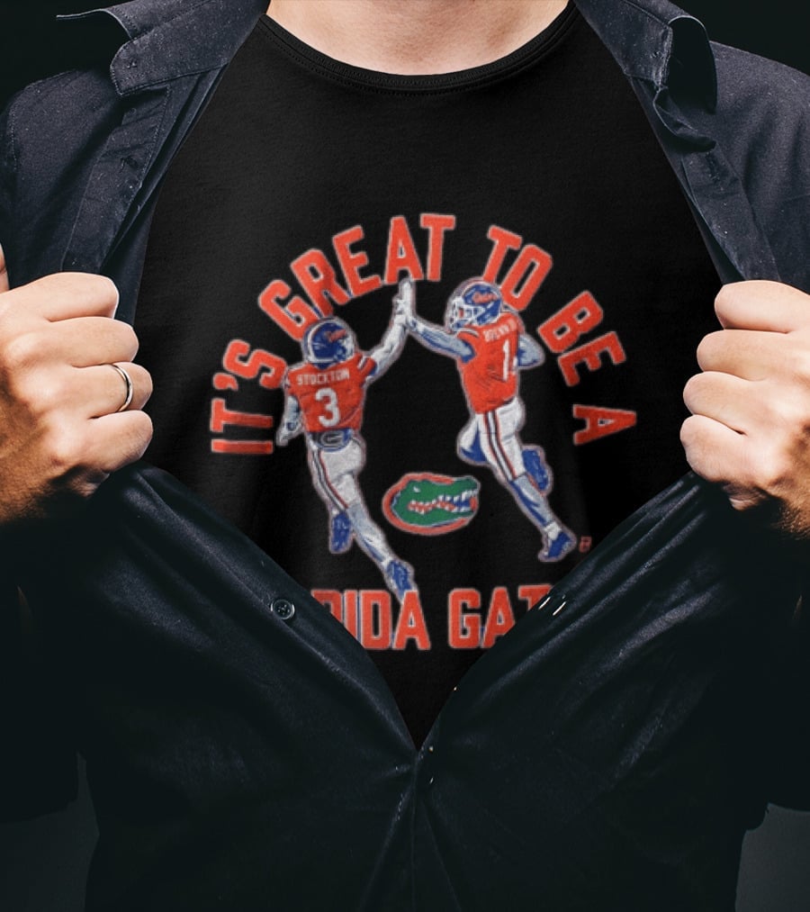Florida Gators It's Great To Be A Gator Stockton Brown High Fiving Football Players T-Shirt