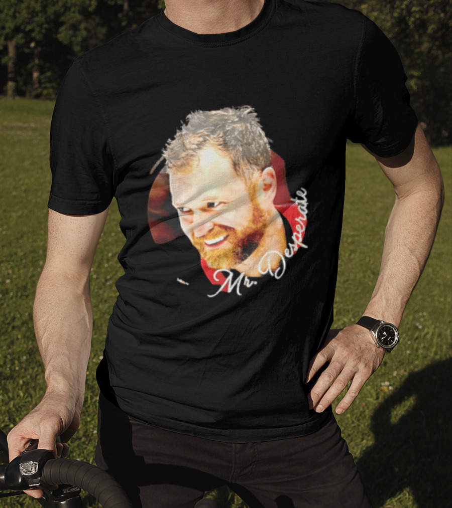 Mr Desperate Smiling Bearded Man Circular Photo T-Shirt