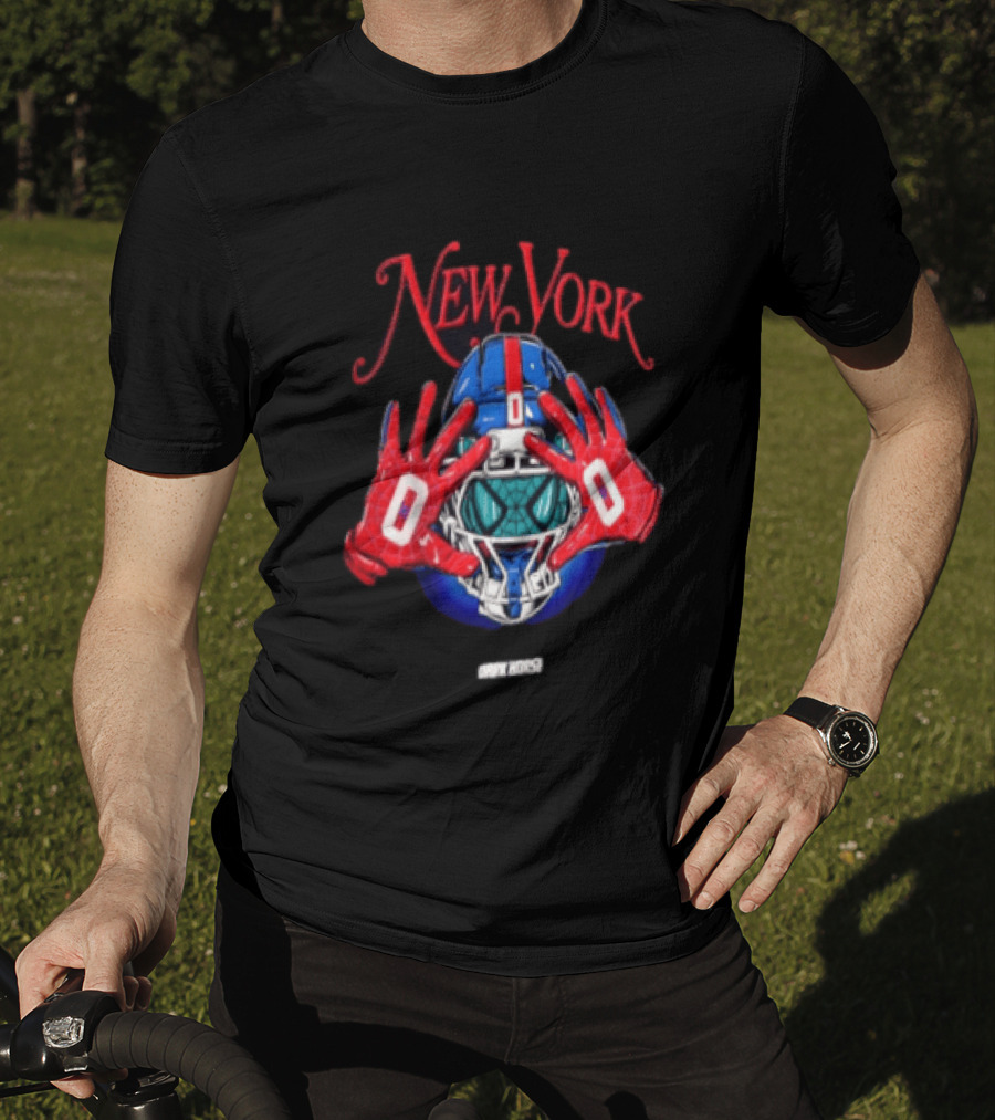 New York Dark Horse Helmet Spider Man Gloves T-Shirt