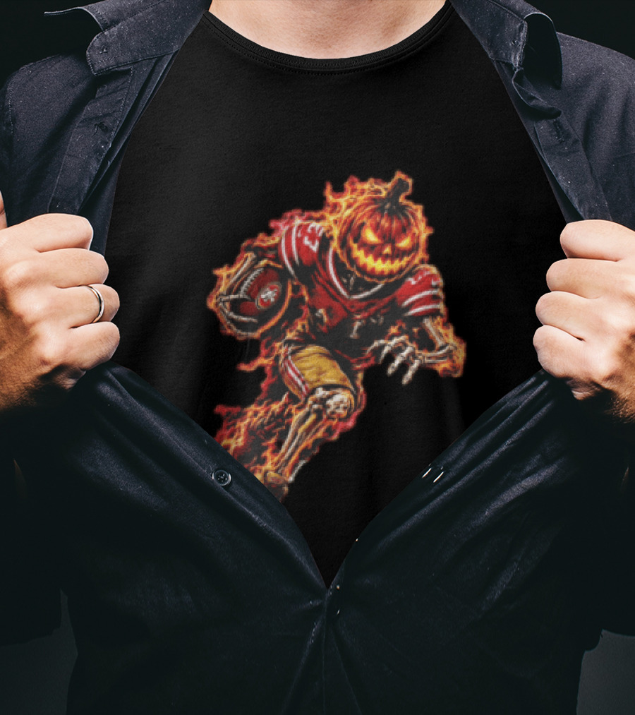 San Francisco 49ers Halloween Fiery Pumpkin Head Skeleton Football Player T-Shirt