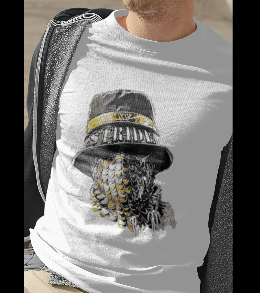Strides Mmxxv Magpie Bucket Hat Golden Feather Mask T-Shirt