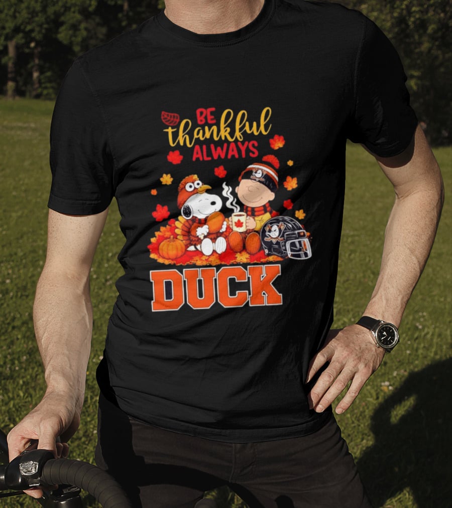 Be Thankful Always Snoopy Charlie Brown Ducks Fans Autumn Leaves T-Shirt