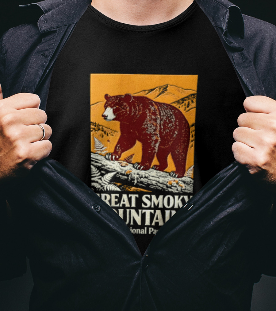 Great Smoky Mountains National Park Black Bear Walking On Log T-Shirt