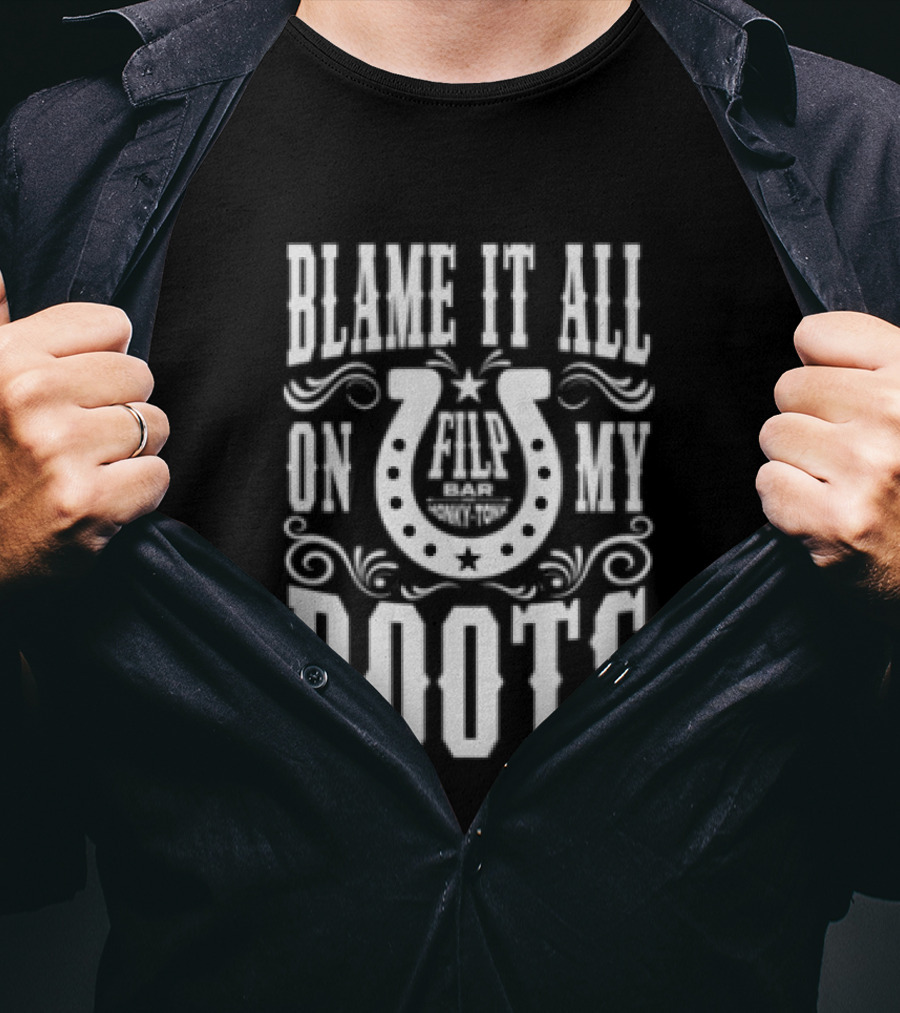 Garth Brooks Blame It All On My Roots Horseshoe Nashville TN Honky Tonk T-Shirt