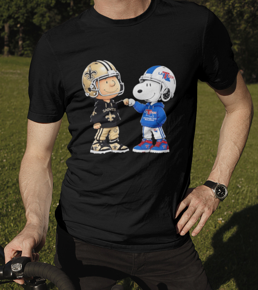 Charlie Brown Saints And Snoopy Louisiana Tech Bulldogs Team Helmet Fist Bump T-Shirt