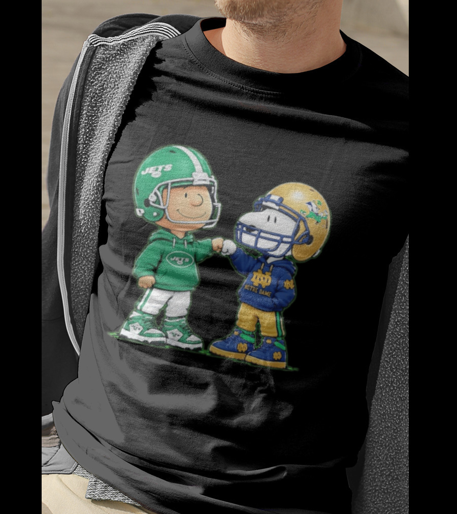 Charlie Brown Jets Snoopy Notre Dame Fist Bump T-Shirt