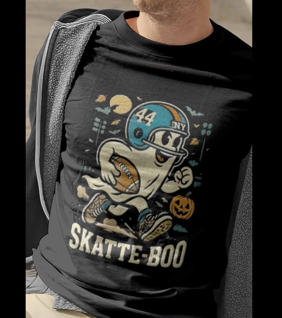 SKATTE BOO Football Helmet 44 Halloween Ghost Pumpkin T-Shirt