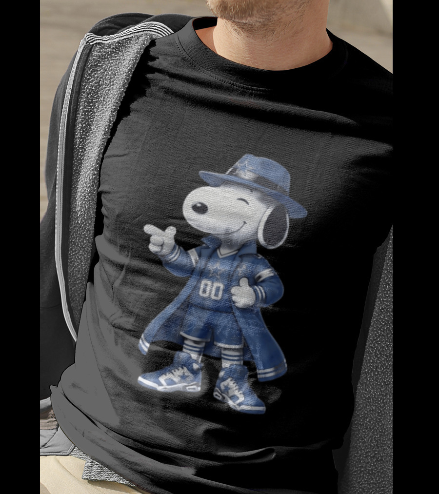 Snoopy Dallas Cowboys 00 Jersey Peanuts Character NFL Team Fan T-Shirt