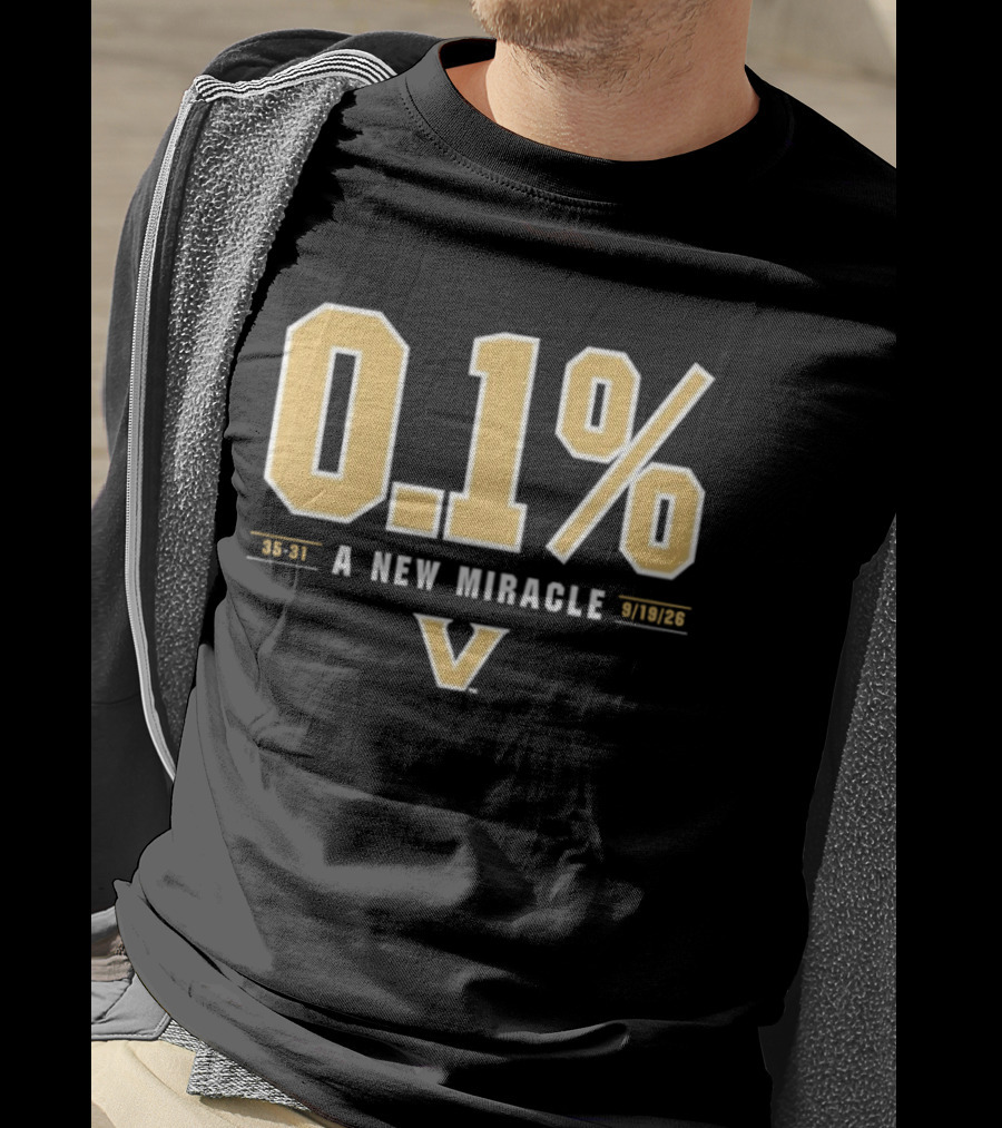 Vanderbilt Commodores 0.1% A New Miracle Football 30 31 T-Shirt