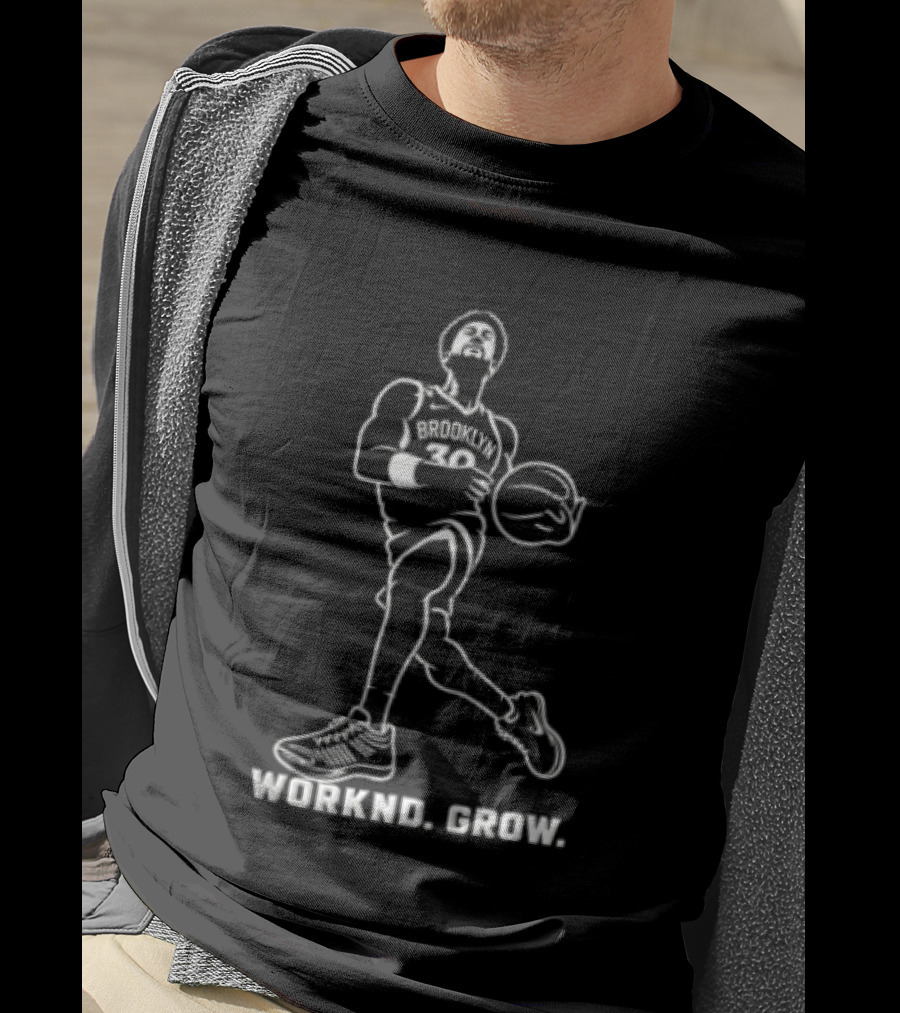 Brooklyn Nets Julius Randle Worknd Grow Basketball Player Dribbling Ball T-Shirt