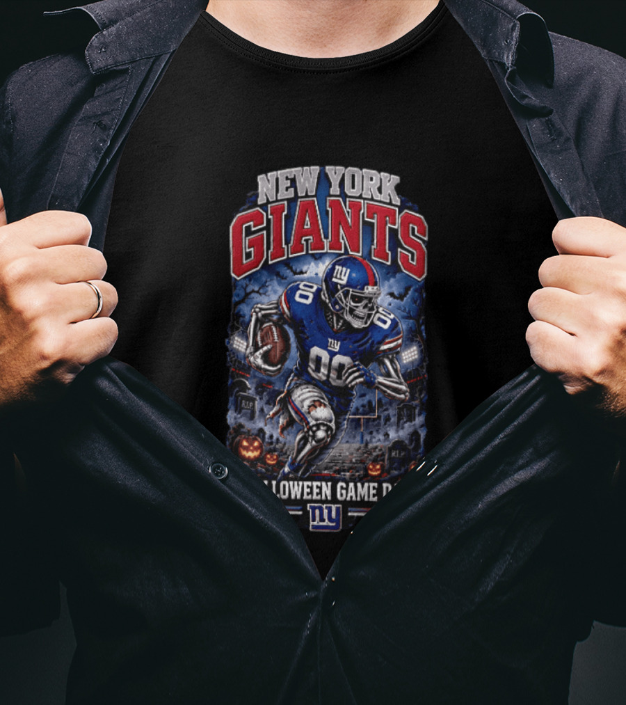 New York Giants Halloween Game Day Football Skeleton Never Fear The Night T-Shirt