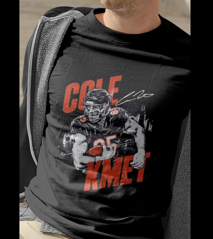 Cole Kmet Chicago Bears Football Iconic Number 85 Sports T-Shirt