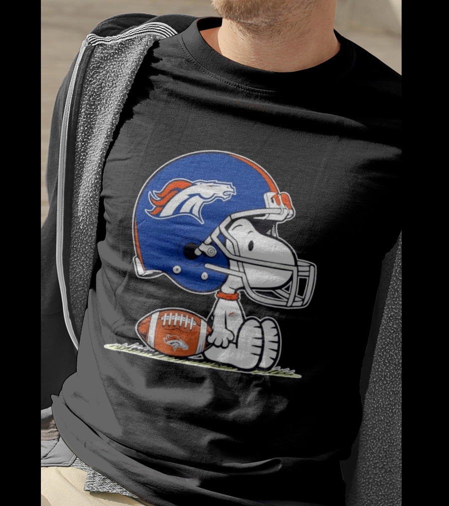Peanuts Snoopy Denver Broncos Helmet Fan Favorite T-Shirt