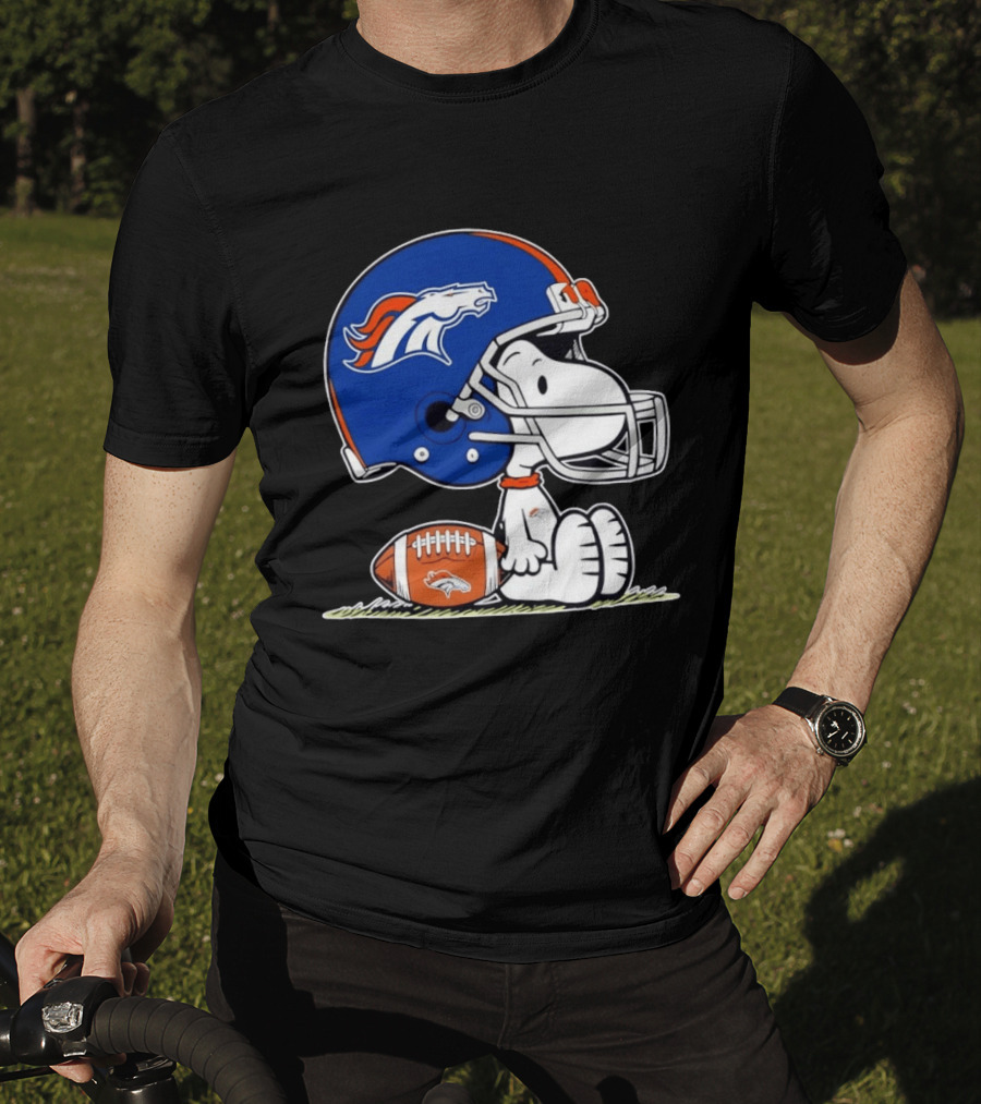 Peanuts Snoopy Denver Broncos Helmet Fan Favorite T-Shirt