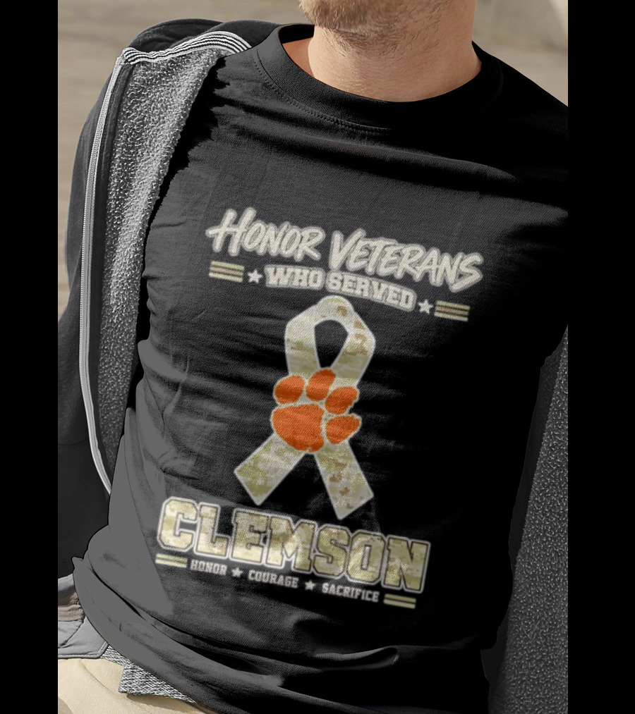 Honor Veterans Who Served Clemson Tigers Honor Courage Sacrifice Camouflage Ribbon T-Shirt
