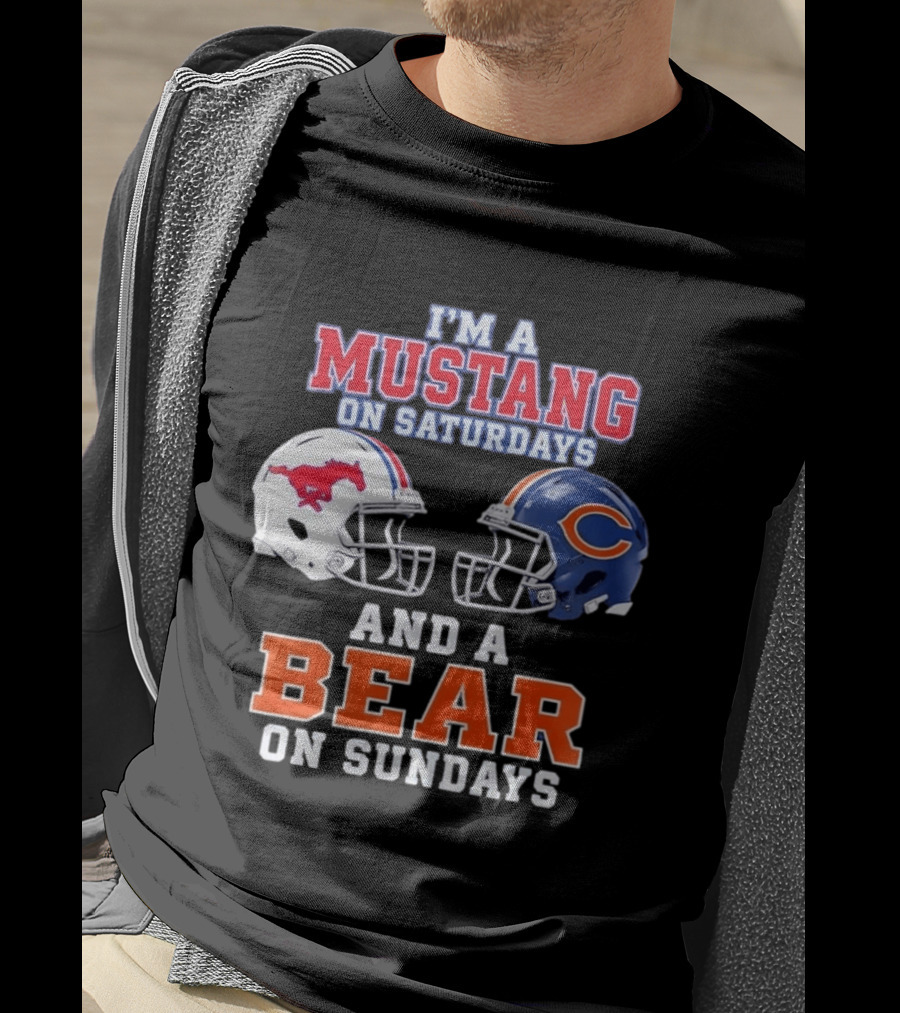I'm A Mustang On Saturdays And A Bear On Sundays Football Helmet Logos T-Shirt